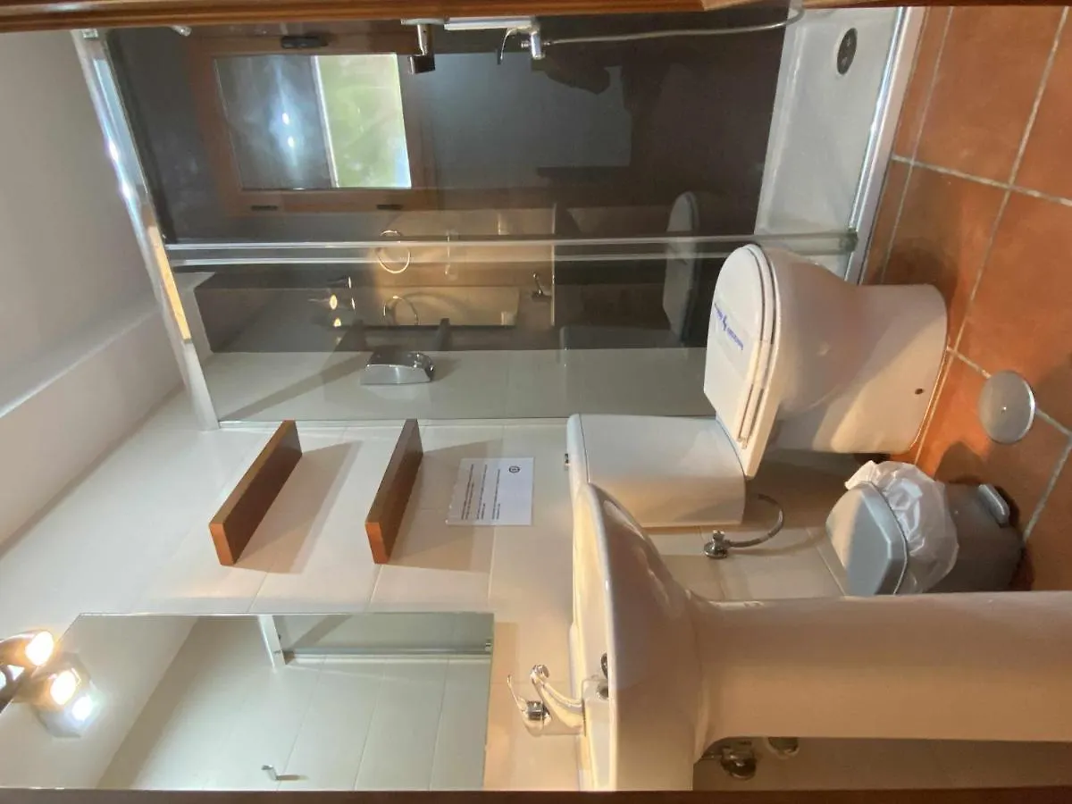 Apartamento Con Aire Acondicionado Muy Cerca De La Cadiz 0*,